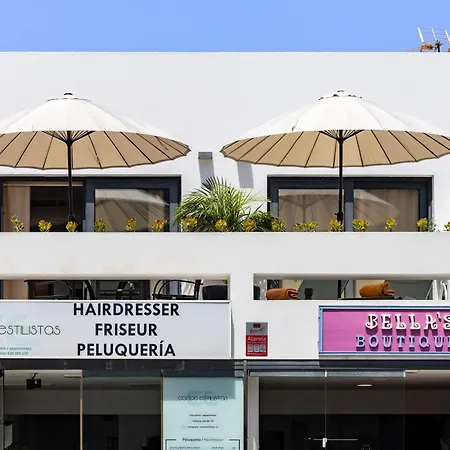 Luxury Playa Chica アパート *